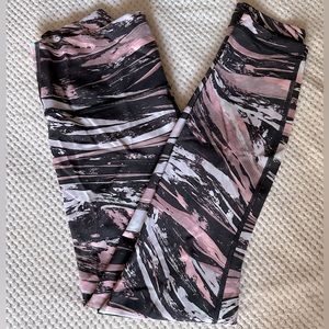 Size 6 lululemon leggings